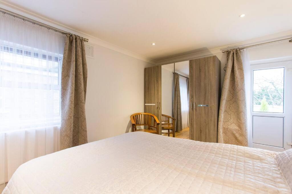 2 Bed Room Flat Near Westfield, West London Exterior foto
