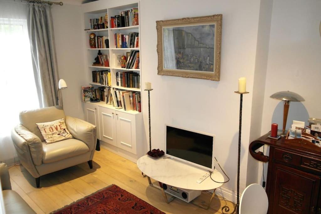 2 Bed Room Flat Near Westfield, West London Exterior foto
